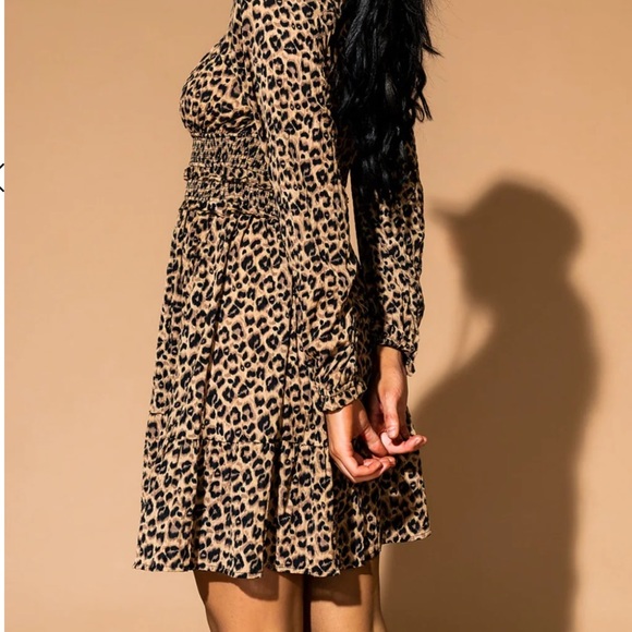 Leopard Print Long Sleeve Mini Dress Size Small NWT - Picture 3 of 7